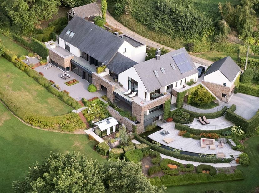 Huis te koop in ,
                    1390 Biez