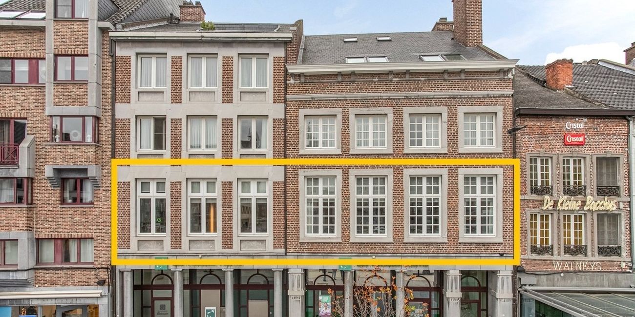 Grote Markt 35 bus 1