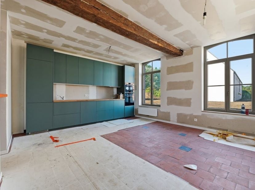 Wonen met karakter in het hart van rust en geschiedenis<br />
<br />
Aan de rand van Sint-Truiden, verscholen in het sfeervolle Begijnhof, bevindt zic