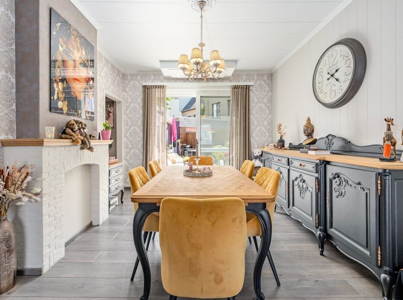 [[ DIT PAND NEEMT DEEL AAN DE ERA OPEN HUIZEN DAG OP 13/6 VAN 13:00 TOT 14:00 ]] Blankenberge: Instapklare gezinswoning met 4 slaapkamers en zonnig te