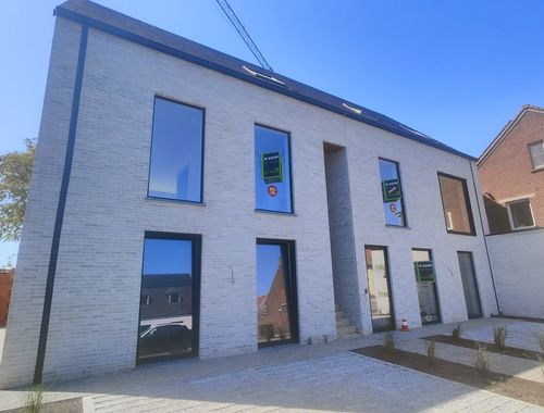                                         Woning te koop in Hooglede, € 305.000
