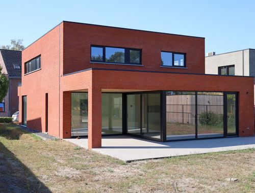                                         Eengezinswoning te koop in Essen, € 665.000
