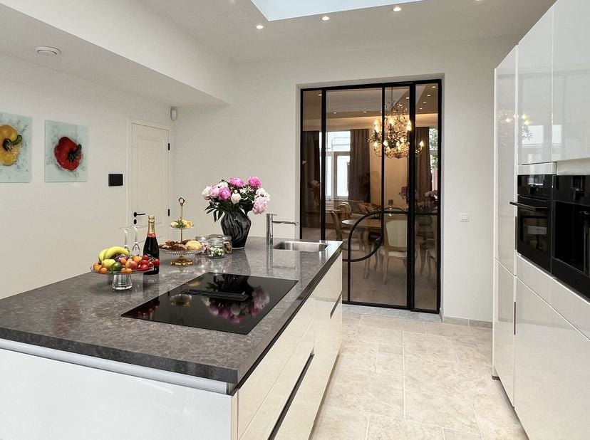 Maison à vendre à Korte Lobroekstraat 9,
                    2060 Antwerpen