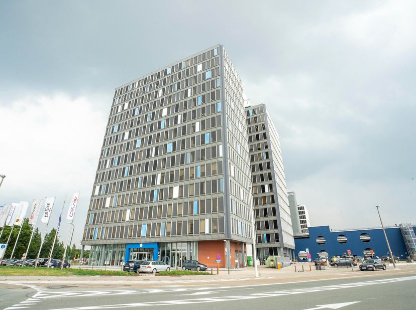 Volledig uitgeruste gemeubileerde kantoorruimte met service voor u en uw team in Regus Port Atlantic House<br />
<br />
Dit aanbod omvat een eigen kan