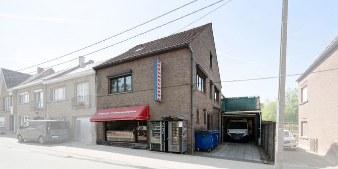 Bien professionnel à vendre à Grotekapellelaan 57, 9340 Lede