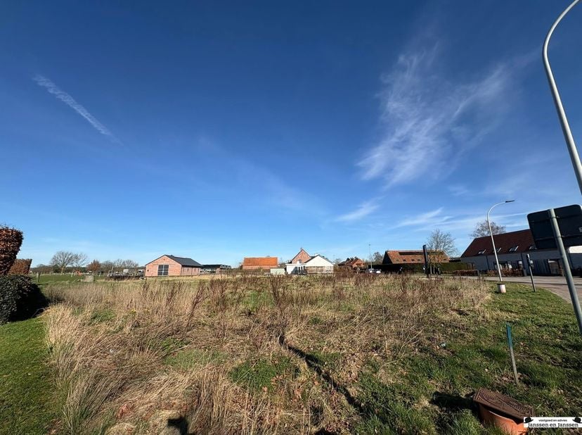 Villagrond van 754,20 m² op rustige ligging in Oud Gooreind <br />
In een verkaveling van vier bouwgronden, centraal gelegen in Gooreind, bevindt zic