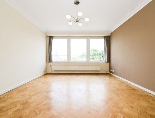                                         Appartement te koop in Jette, € 249.000
