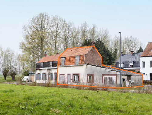                                         Maison à vendre à Renaix, € 65.000
