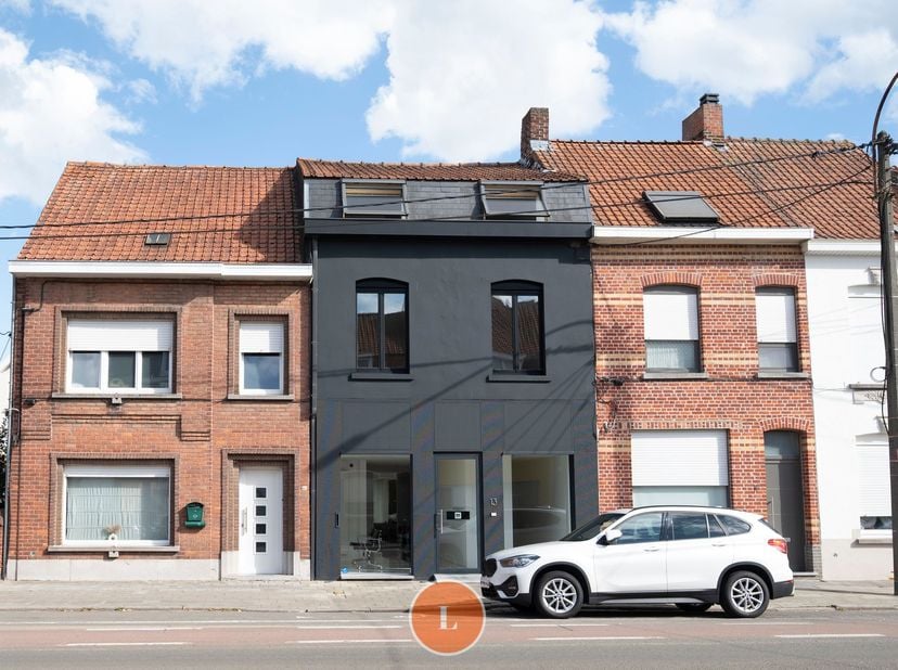 Bien professionnel à vendre
                    à 8930 Menen