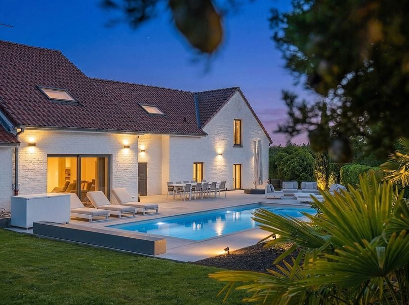 Maison à vendre à ,
                    7542 Mont-Saint-Aubert