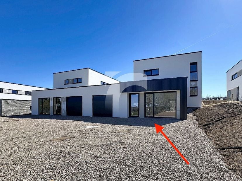 Bütgenbach - Zum Brand, lot 3: Cette maison jointive moderne à énergie zéro est actuellement en construction sur un grand terrain de 947 m², dans un c
