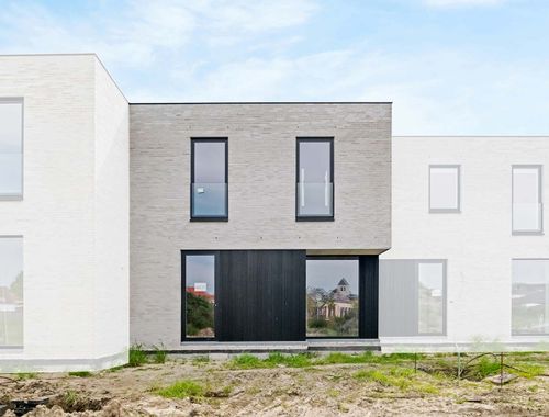                                         Woning te koop in Moorsele, € 384.500
