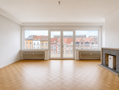                                         Appartement te koop in Vorst, € 245.000
