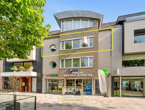                                         Appartement à louer à Sint-Lievens-Houtem, € 895
