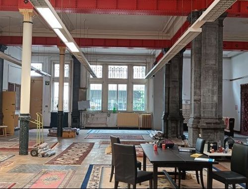                             Bedrijfsgebouw te koop in Antwerpen
