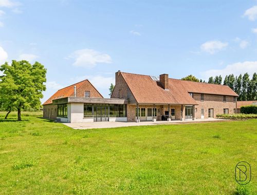                                         Fermette te koop in Rumbeke, € 1.198.000

