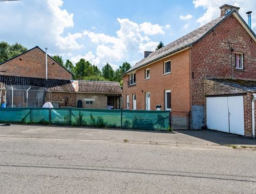                             Maison à vendre à Avennes
