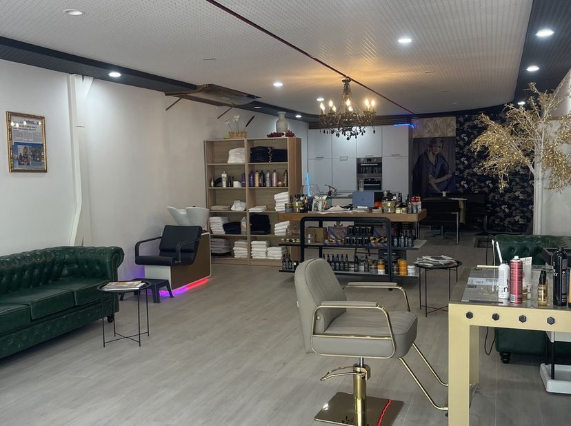 Bien professionnel à louer
                    à 3620 Lanaken