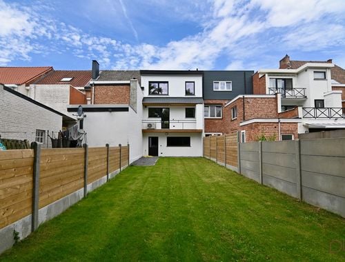                                         Eengezinswoning te koop in Sint-Truiden, € 409.000
