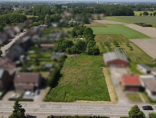                                         Terrain à vendre à Reet, € 249.000
