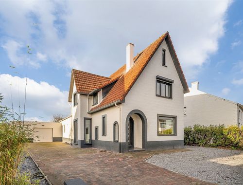                                         Maison à vendre à Lanaken, € 449.000
