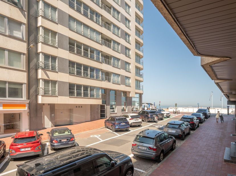 Appartement te koop in Ebbestraat 10 bus 2,
                    8300 Knokke
