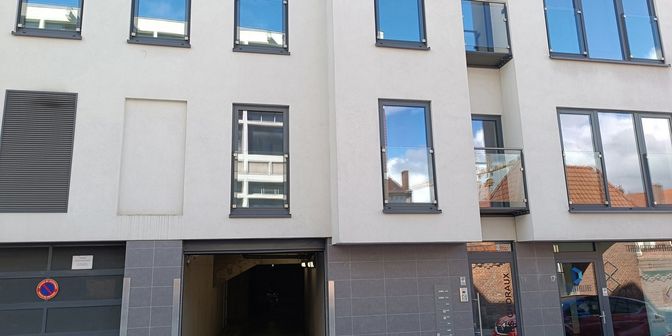 Garage te huur in Rue des Choraux, 7500 Tournai