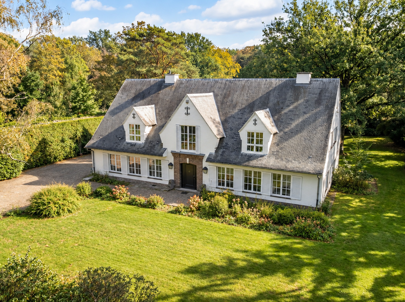 Huis te koop in Donksesteenweg 208,
                    2930 Brasschaat