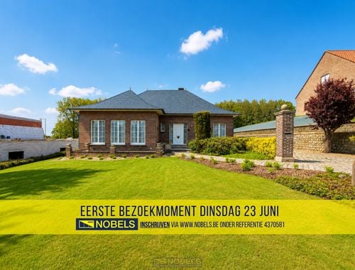                                         Villa à vendre à Michelbeke, € 385.000
