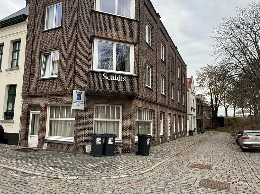 Appartement à vendre
                    à 2040 Lillo