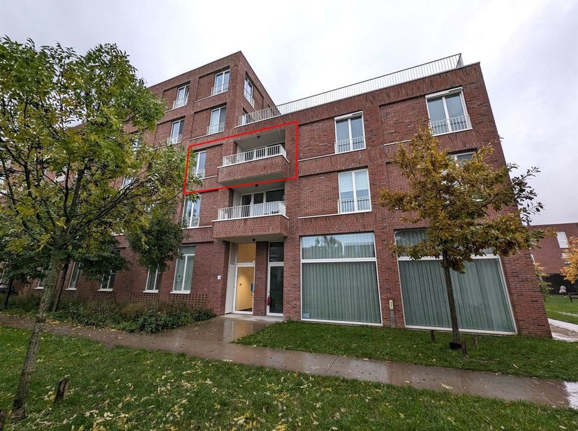 Appartement te huur in Infirmerieplein 9 bus 204,
                    2018 Antwerpen