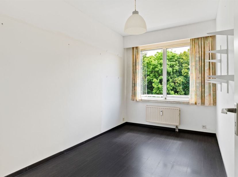 Appartement prêt à emménager (90 m²) comprenant 2 chambres, 2 terrasses et une place de parking souterraine avec débarras (à acheter obligatoirement p