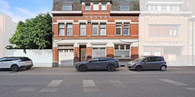 Bien professionnel à vendre à 7780 Comines