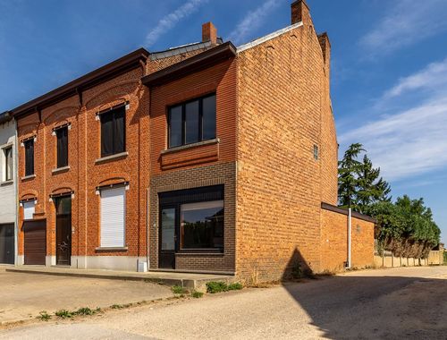                                         Maison à vendre à Scherpenheuvel, € 215.000
