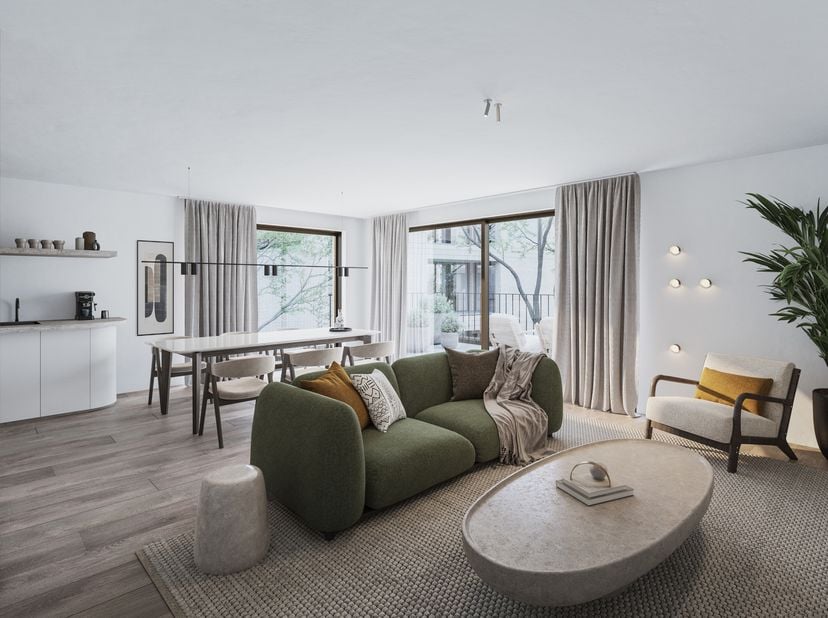 Ruim 2 slaapkamer appartement op het gelijkvloers. Voorzien van een mooie leefruimte met zeer zonnig zuid-gericht terras en voorzien van terrasberging