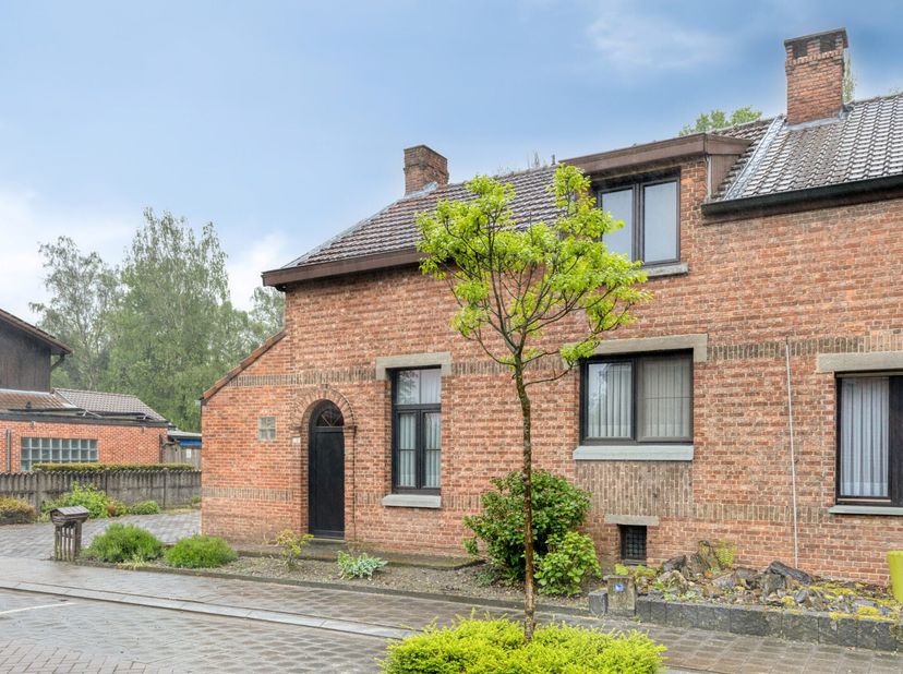 Maison à vendre
                    à 2250 Olen