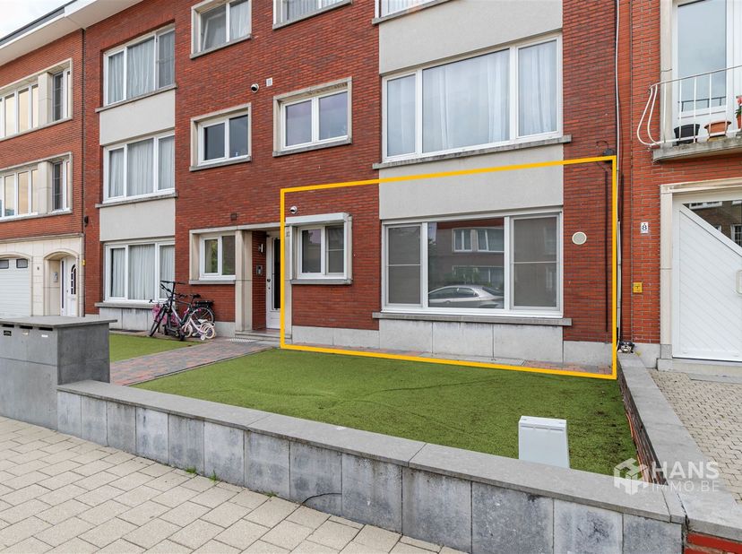 Appartement rénové (103 m²) avec 2 à 3 chambres et jardin (100 m²) à Deurne<br />
Ce quartier résidentiel offre un cadre de vie paisible tout en béné
