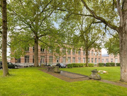                                         Loft à vendre à Anderlecht, € 435.000
