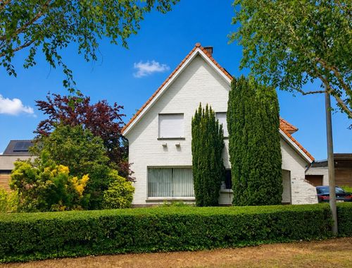                                         Eengezinswoning te koop in Waregem, € 320.000
