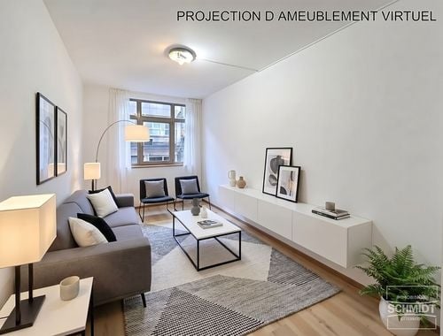                                         Studio avec coin lit à vendre à Ixelles, € 125.000
