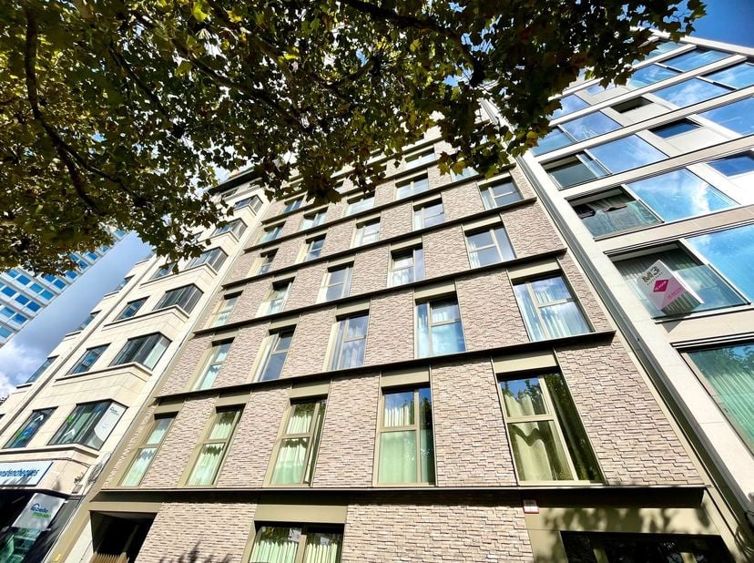 Appartement te huur in Franklin Rooseveltplaats 3 bus 5.3,
                    2000 Antwerpen