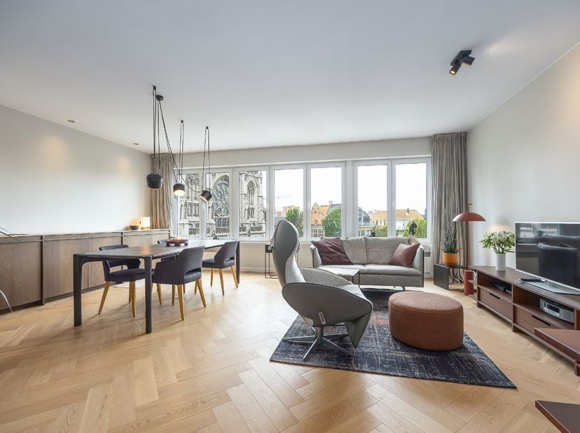 Appartement à vendre à Sint-Petrus- en -Paulusplein 7,
                    8400 Oostende