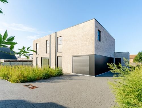                                         Woning te koop in Houthulst, € 389.518
