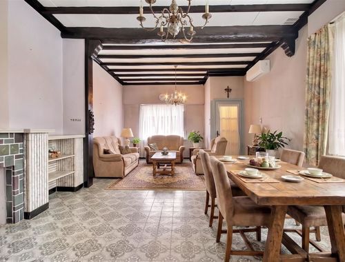                                         Maison à vendre à Mouscron, € 135.000

