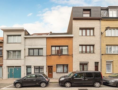                                         Maison à vendre à Antwerpen, € 275.000
