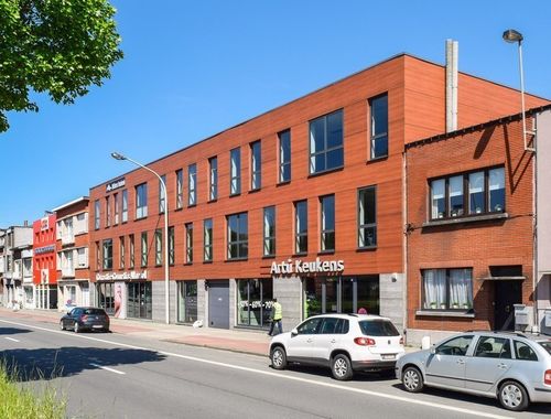                                         Handelszaak te huur in Wilrijk, € 2.114,58
