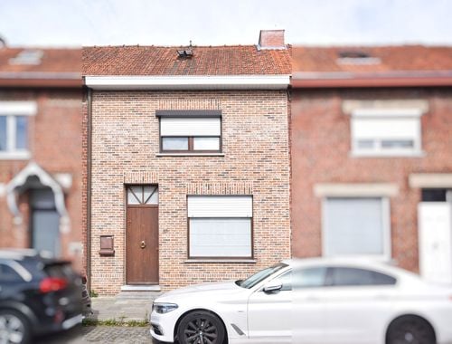                                         Maison à louer à Roeselare, € 695
