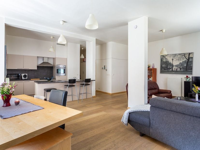 Appartement te koop in Vleeshuisstraat 7 bus 004,
                    2000 Antwerpen