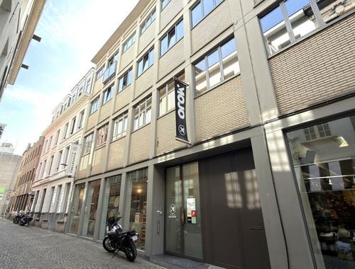                                         Kantoor te huur in Antwerpen, € 2.650
