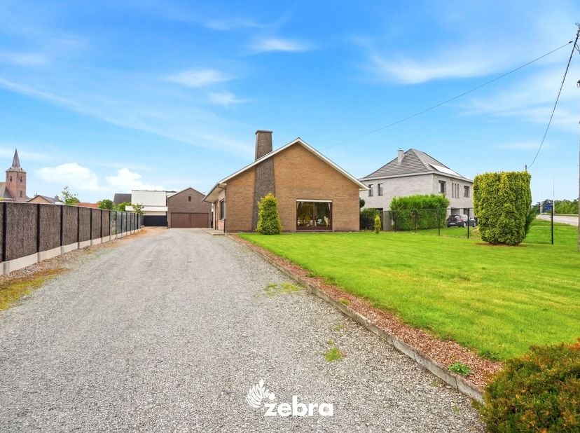 Huis te koop in Rijksweg 27,
                    9681 Nukerke